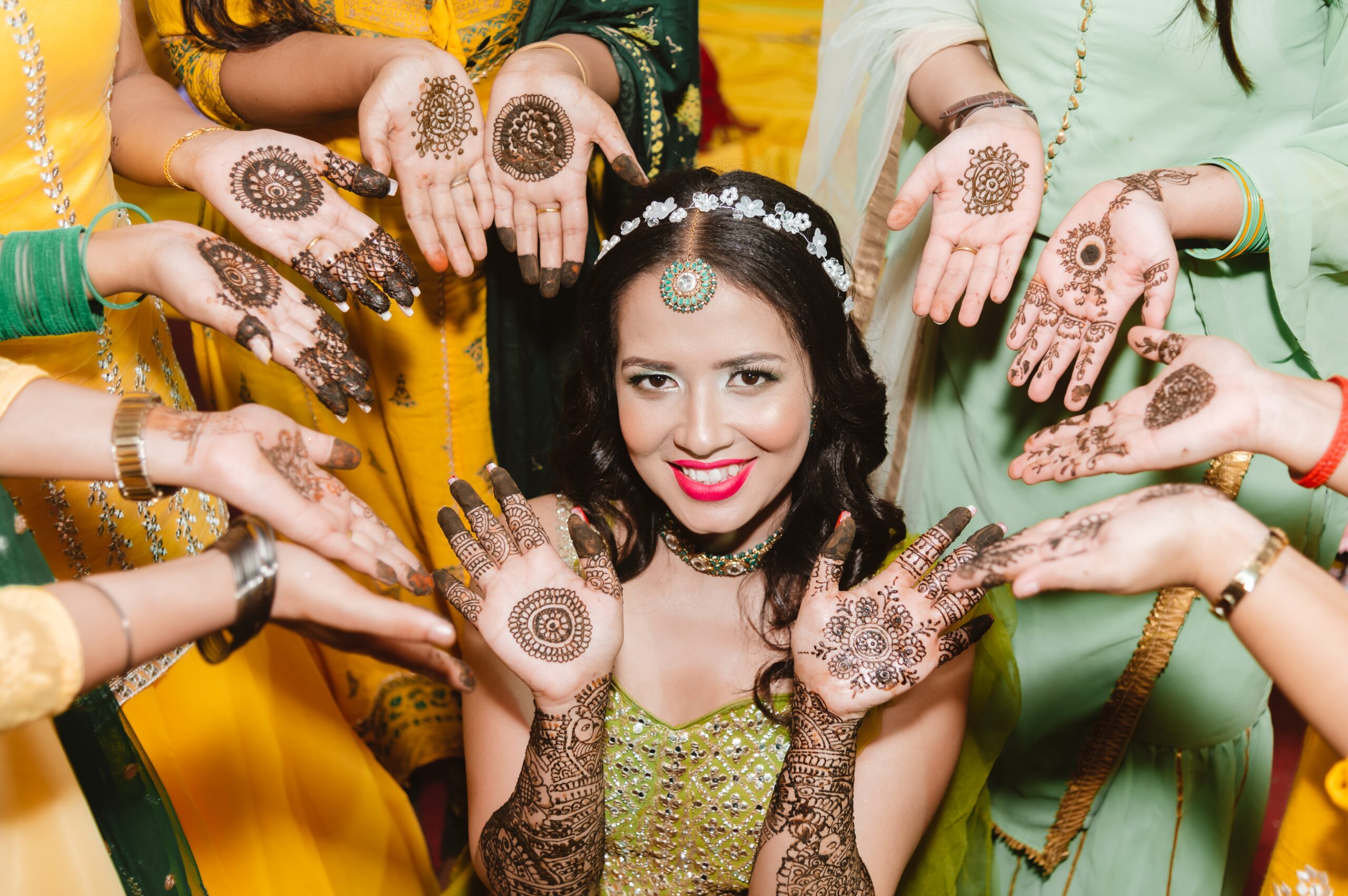 Mehendi Art by Heena Vahid